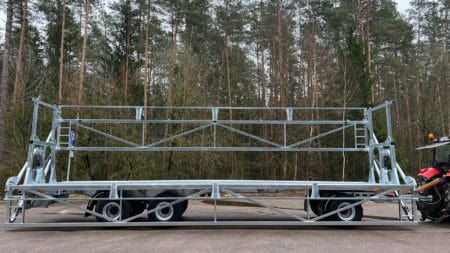 z zabezpieczeniem hydraulicznym, przyczepa do przewozu bel, 3 osie